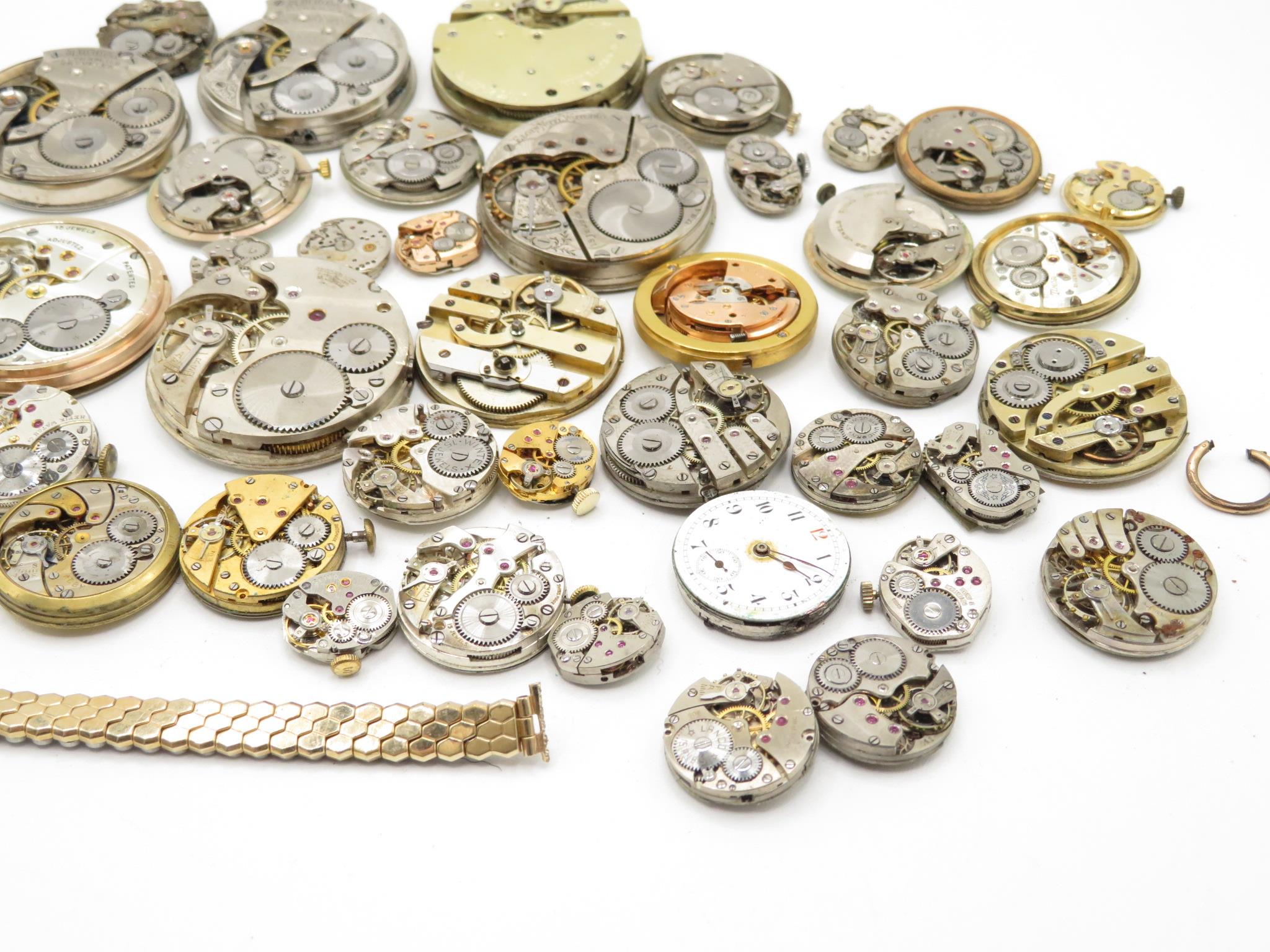 Bag of pocket watch and wristwatch movements 632g - Image 9 of 11