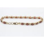 9ct Gold Garnet And Flower Links Tennis Chain Bracelet (7g)