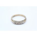 9ct gold vintage diamond set five stone ring (2.2g) Size M