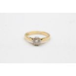18ct gold vintage diamond set solitaire ring (3.3g) Size K