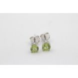 9ct white gold peridot round brilliant cut solitaire stud earrings (1g)