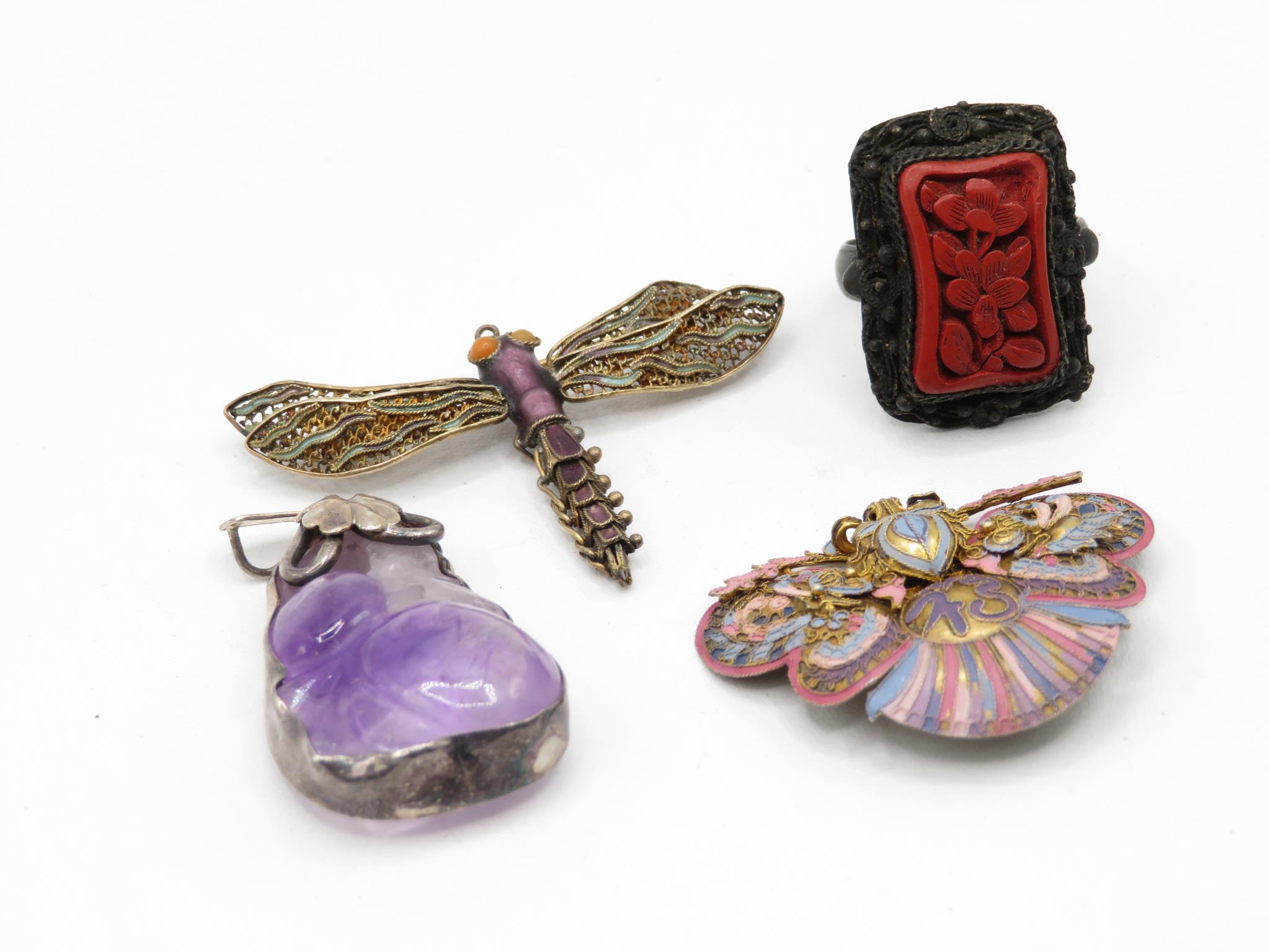 A Collection Of Chinese Export Jewellery Including Silver And Enamel Pieces (30g) - Image 3 of 3
