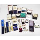 29 X Assorted Antique Jewellery And Medal Boxes