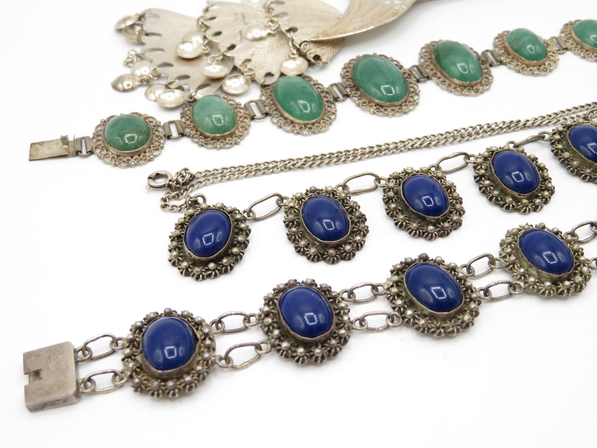 A Silver Filigree Gemstone Set Necklace And Bracelet, And A Silver Peacock Brooch (89g) - Image 3 of 3