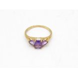 9ct Gold Vari-Cut Amethyst Three Stone Ring (2.3g) Size R