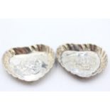 2 x Antique Hallmarked .925 STERLING SILVER Heart Shaped Pin Dishes (30g) // Diameter - 6.5cm In