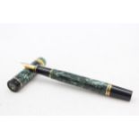PARKER Duofold Green Lacquer FOUNTAIN PEN w/ 18ct Gold Nib WRITING // PARKER Duofold Green Lacquer