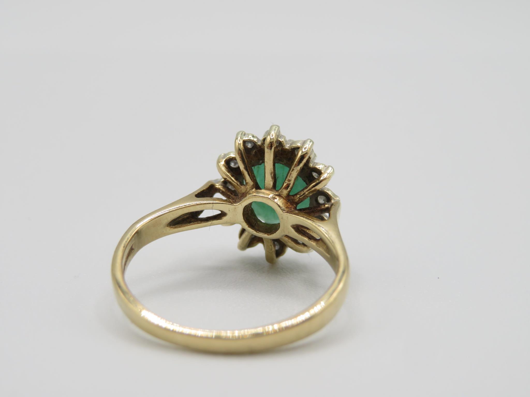 9ct Gold Oval Cut Emerald Single Stone Ring With Diamond Surround (3.2g) Size M - Image 8 of 8