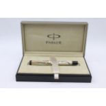 PARKER Duofold White Lacquer FOUNTAIN PEN w/ 18ct Gold Nib WRITING // PARKER Duofold White Lacquer