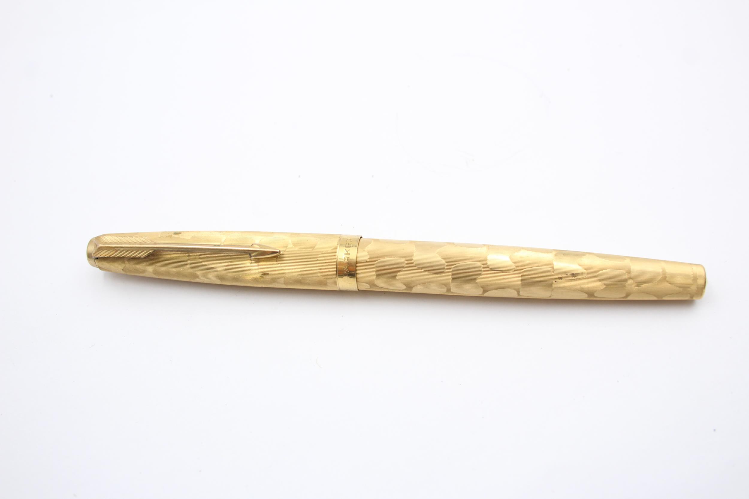 Vintage PARKER 61 Gold Plated FOUNTAIN PEN w/ Gold Plate Nib WRITING (23g) // Vintage PARKER 61 Gold - Image 4 of 6