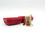 9ct gold thimble and case fully HM thimble weighs 5.6g