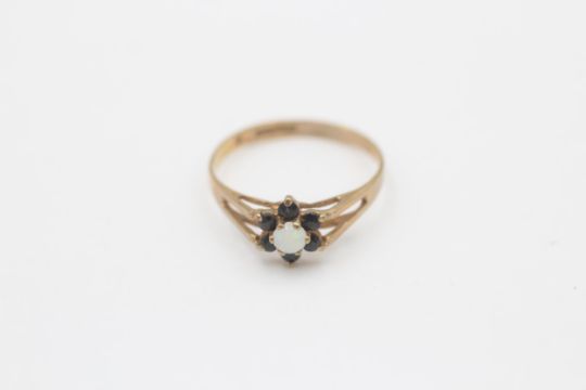 14ct Gold Diamond & Sapphire Dress Ring (3.3g) size M - Image 5 of 8