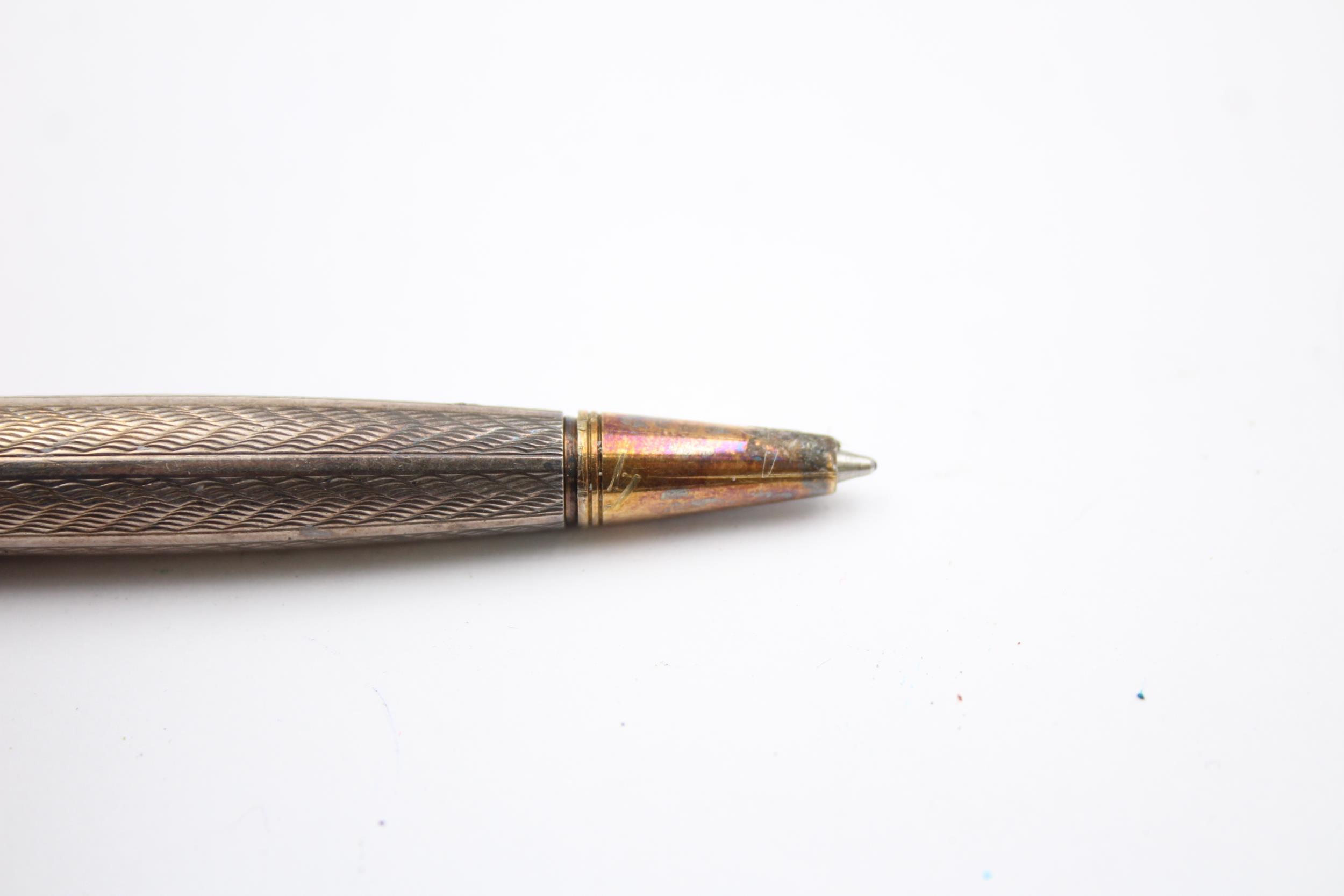 PARKER Hallmarked .925 Sterling Silver Ballpoint Pen / Biro (32g) // UNTESTED In previously owned - Image 2 of 4