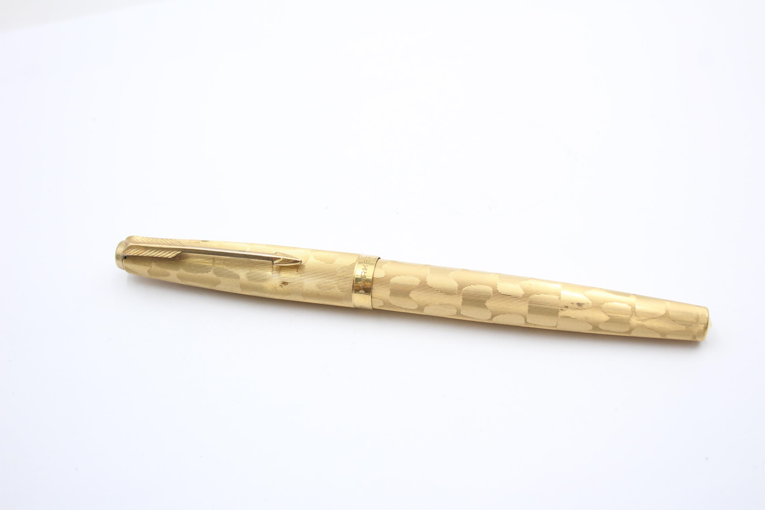 Vintage PARKER 61 Gold Plated FOUNTAIN PEN w/ Gold Plate Nib WRITING (23g) // Vintage PARKER 61 Gold - Image 6 of 6