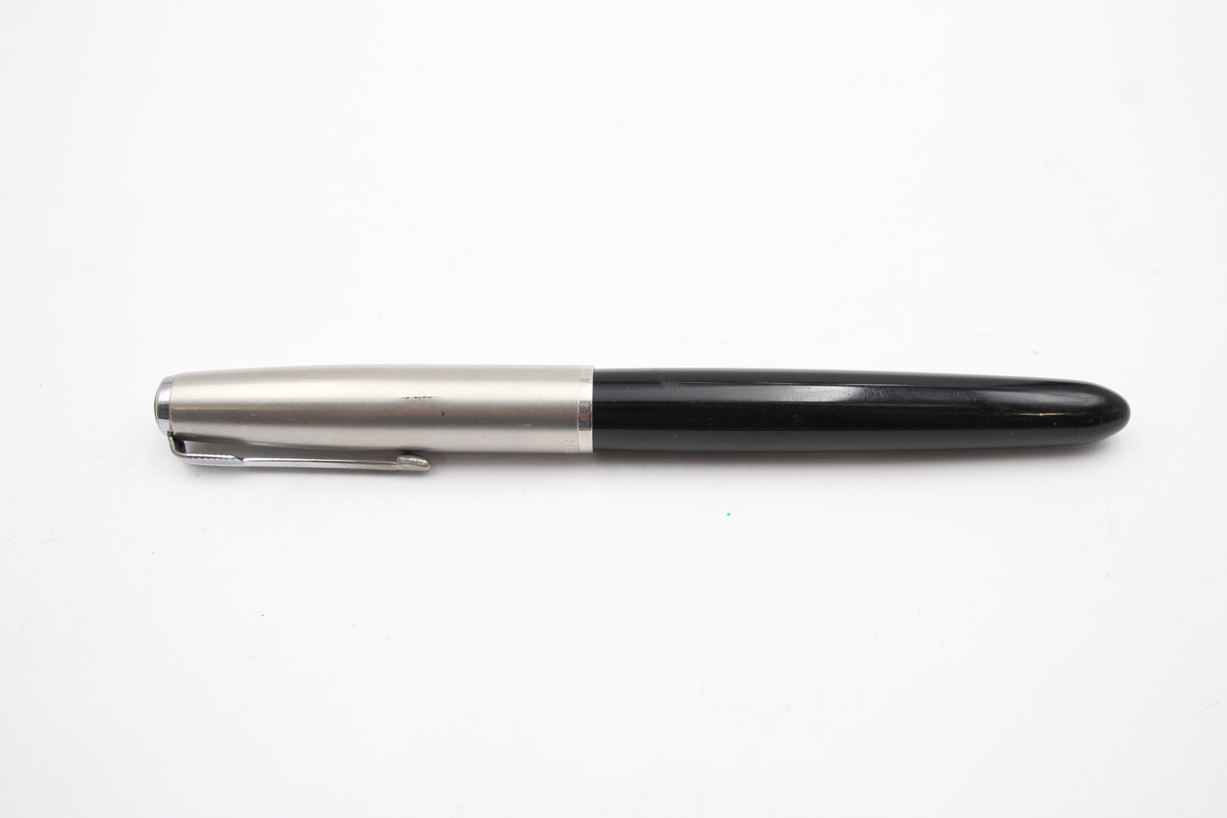 Vintage PARKER 51 Black FOUNTAIN PEN w/ Brushed Steel Cap WRITING // Vintage PARKER 51 Black - Image 5 of 5