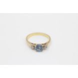 18ct Gold Diamond & Synthetic Blue Spinel Three Stone Ring (2.5g) size M