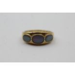 9ct Gold Opal Doublet Graduated Trilogy Band Ring (2.4g) size N