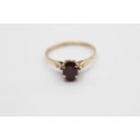 9ct Gold Garnet Oval Cut High Profile Setting Solitaire Ring (1.3g) size M1/2