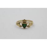 14ct Gold Emerald Heart Claddagh Statement Ring (1.7g) size O