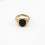 9ct gold and Onyx ring size L 3.3g