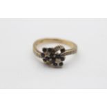 9ct Gold Diamond & Sapphire Floral Cluster Ring (3.2g) Size R