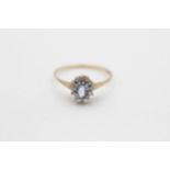 9ct Gold Diamond & Sapphire Oval Halo Ring (1.2g) Size Q