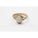 9ct Gold White Opal Cabochon Single Stone Ring With Split Shank (2.5g) Size N