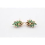 14ct Gold Emerald Floral Cluster Stud Earrings (2.3g)