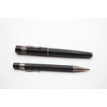 YARD O LED Black & .925 Sterling Silver Fountain Pen w/ 18ct Nib, Pencil (82g) // YARD O LED Black &