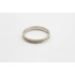 9ct Gold White Gold Diamond Set Half Hoop Eternity Ring (2.9g) Size P
