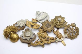 10 x Military Cap Badges Inc Royal Sussex, East Yorkshire, Etc // In vintage condition Signs of