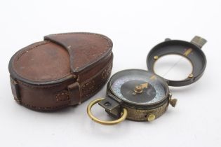 WW1 1915 Dated Verners Pattern British Officers Compass & Leather Case Date 1917 // In antique