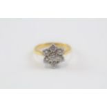 18ct Gold Round Brilliant Cut Diamond Floral Cluster Ring (4.1g) Size J