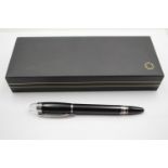 MONTBLANC Starwalker Black Rollerball Pen In Original Box - HD1751868 // In previously owned