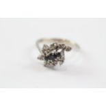 18ct White Gold Diamond & Sapphire Dress Ring (3.9g) Size Q