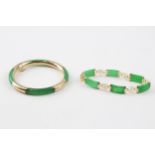 14ct Gold Dyed Jade Oriental Bangle & Panel Bracelet Set (31.6g)