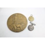WW1 Medal Pair 18748 Pte G. H Rapley R. Berks & Death Plaque George Henry Rapley // In antique