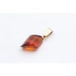 14ct Gold Vintage Faceted Amber Pendant (2.4g)