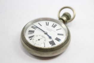 Military Issued Men's WWII Era POCKET WATCH Hand-wind WORKING // Military Issued Men's WWII Era