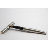 Vintage PARKER 65 Brushed Steel Fountain Pen w/ 14ct Gold Nib WRITING // Vintage PARKER 65 Brushed