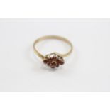 9ct Gold Vintage Garnet Cluster Dress Ring (1.4g) Size O