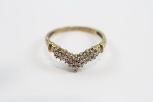 9ct Gold Diamond Cluster Wishbone Ring (1.7g) Size O