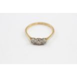 18ct Gold Diamond Trilogy Ring (2.1g) Size O