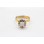18ct Gold Vintage Opal And Diamond Set Floral Cluster Ring (4.7g) Size L