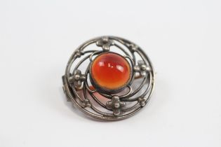 9ct Gold Pin & Silver Arts & Craft Carnelian Floral Brooch (4g)