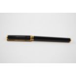 Vintage S.T Dupont Black Lacquer Fountain Pen w/ 18ct Gold Nib Writing // Dip Tested & WRITING In