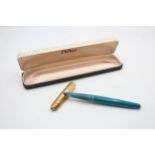 Vintage PARKER 61 Teal FOUNTAIN PEN w/ 14ct Gold Nib, Rolled Gold Cap WRITING // Vintage PARKER 61