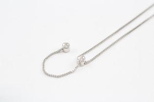 18ct White Gold Diamond Single Drop Necklace (2.8g)