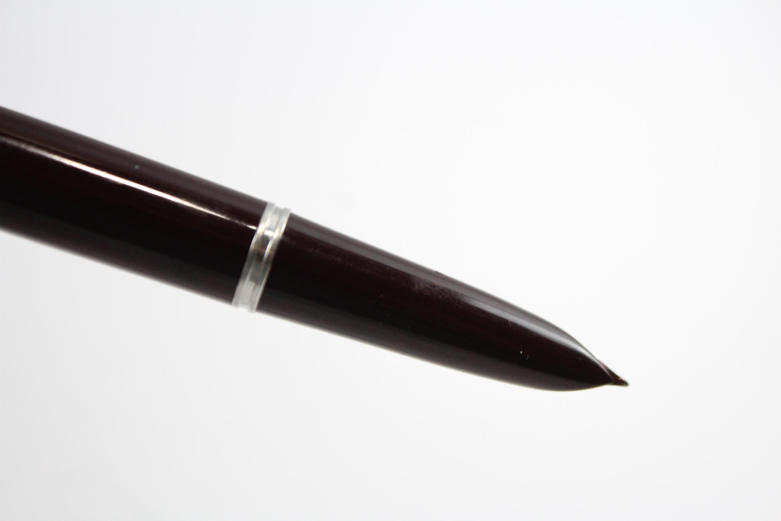 Vintage PARKER 51 Burgundy FOUNTAIN PEN w/ Brushed Steel Cap WRITING // Dip Tested & WRITING In - Image 3 of 8