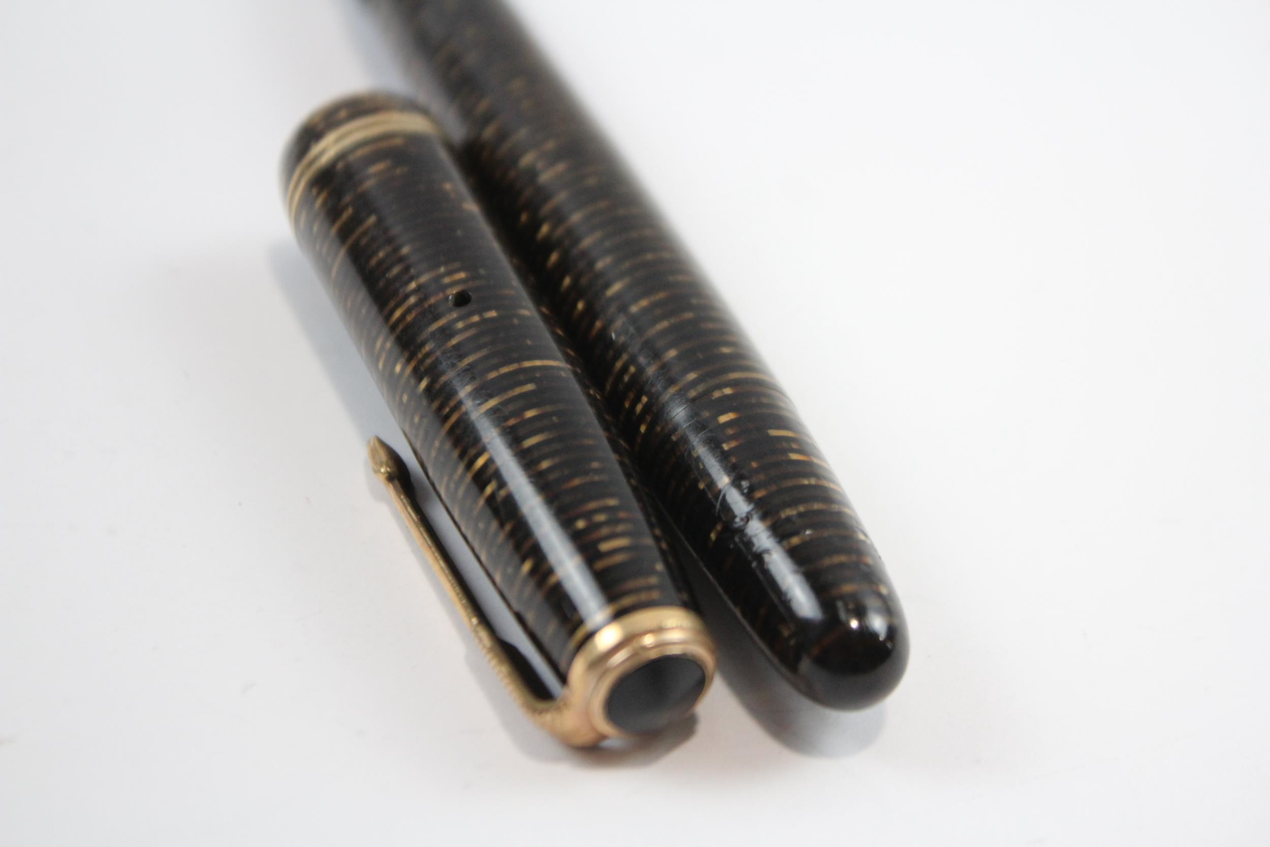 Vintage PARKER Vaccumatic Brown FOUNTAIN PEN w/ 14ct Gold Nib WRITING // Dip Tested & WRITING In - Image 5 of 6